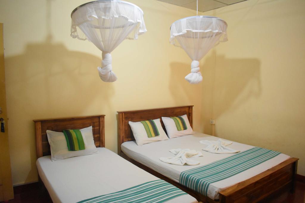 Ranliya Lodge Анурадхапура Екстериор снимка