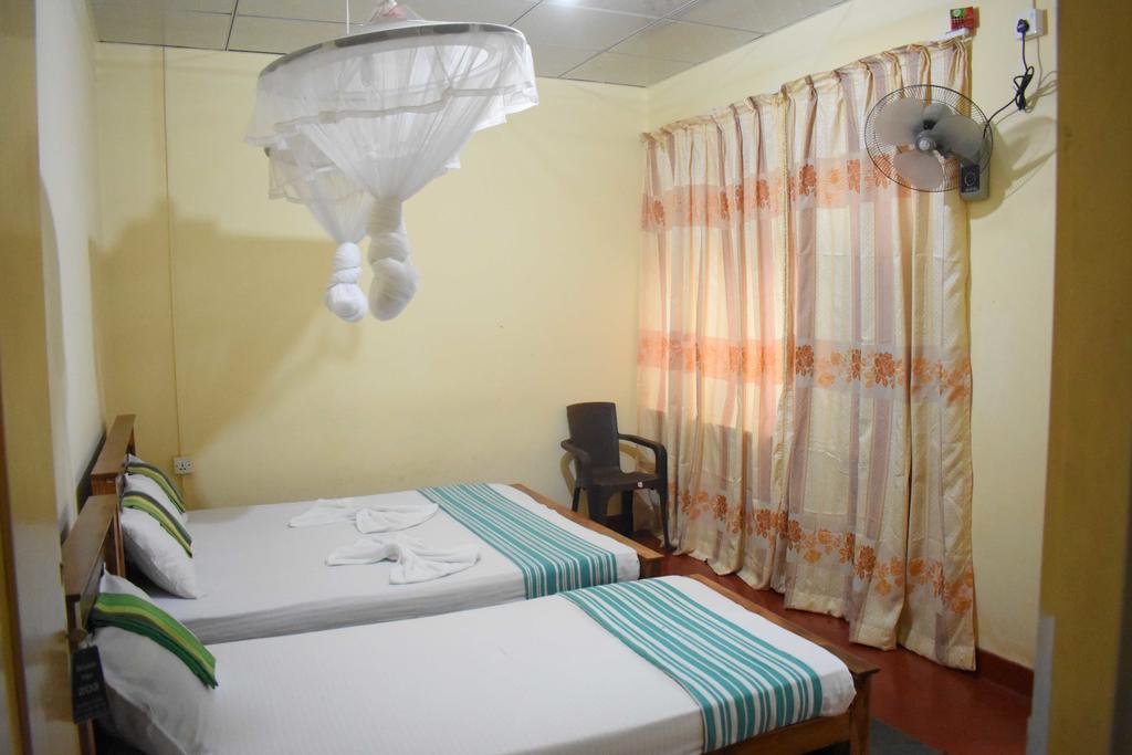 Ranliya Lodge Анурадхапура Екстериор снимка