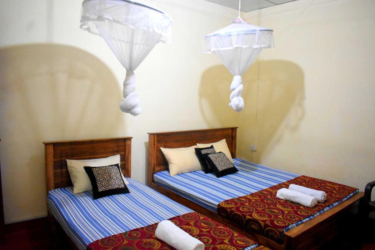 Ranliya Lodge Анурадхапура Екстериор снимка